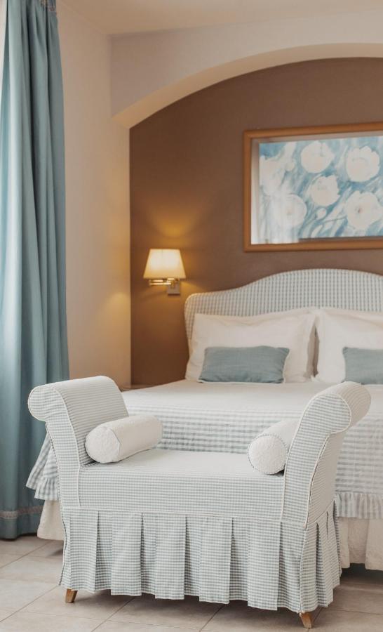 Hotel Eden Cinquale Bagian luar foto