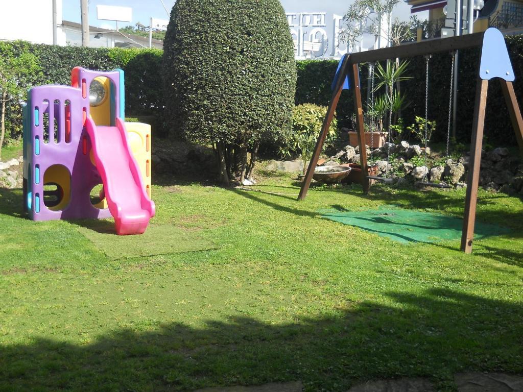 Hotel Eden Cinquale Bagian luar foto