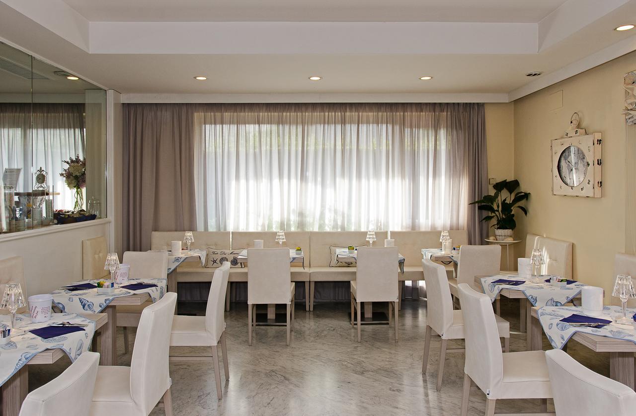 Hotel Eden Cinquale Bagian luar foto